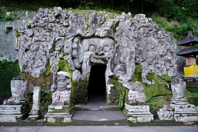 Private Full-Day Temple Tour: Bali Archaeology Tours - Clothing, comfort, and timing tips