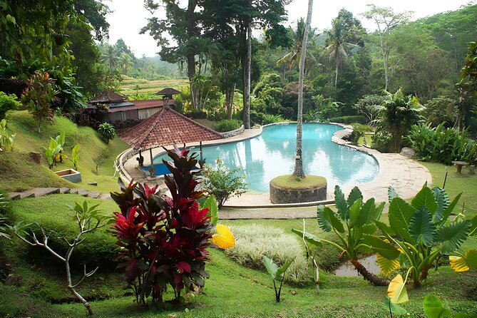 Private Full-Day Tour: Discover The Best of Bali Destination - Tanah Lot and the final sea view
