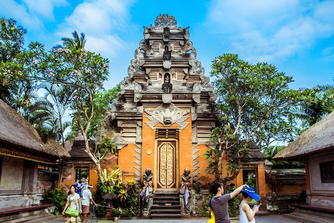 Private Half-Day Tour: Ubud Tour Packages - Ubud Palace and the Center of Town