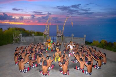 Private Half-Day Tour: Uluwatu Sunset Trip and Dinner Packages