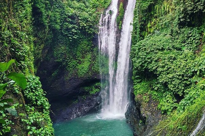 Private Munduk Waterfalls Trekking Tour - What the $90 price really covers