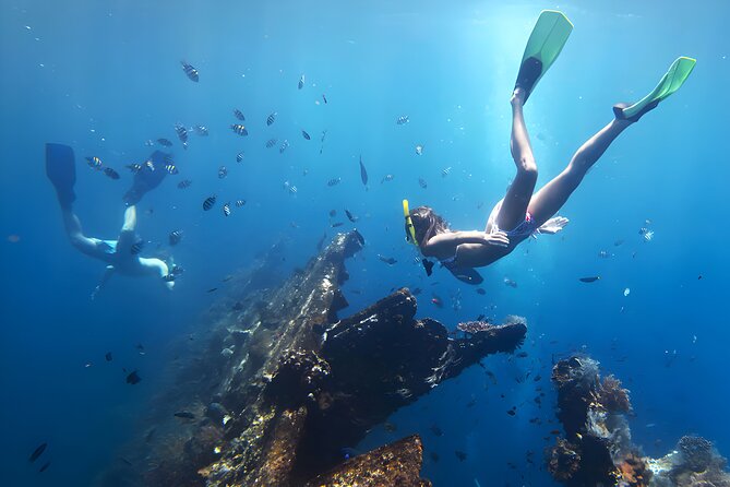 Snorkeling in Blue Lagoon Padang Bai Bali : Snorkel in the clear blue waters - Is $65 a fair price?