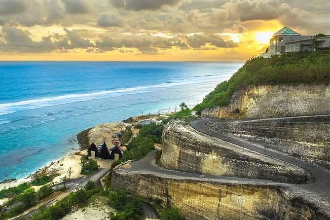 South Bali & Uluwatu Tour - A long South Bali day with a strong evening finish