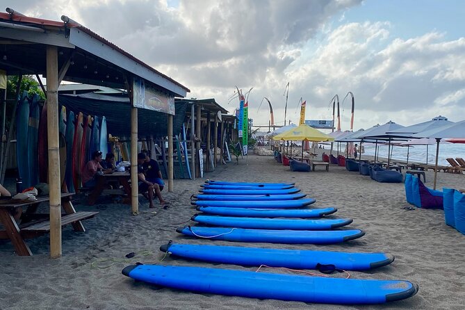 Surfing Lesson at Batu Bolong Beach in Canggu - Timing Your Session Between 6 AM and 4 PM