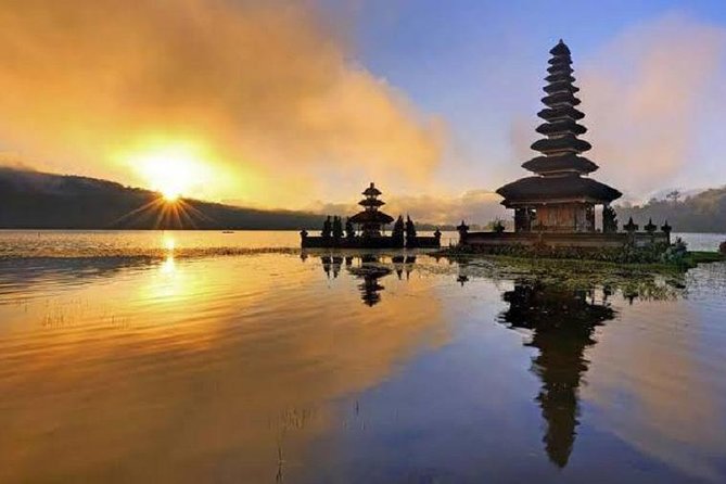Tanah Lot - Jatiluwih (UNESCO) - Beratan lake -Hidden hill (Wanagiri)-FREE WI-FI - Taman Ayun adds a royal temple setting