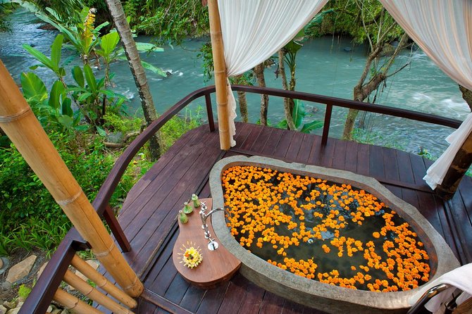 Tanah Lot Sunset and Spa Tour from Bali - What you will see and do at Tanah Lot