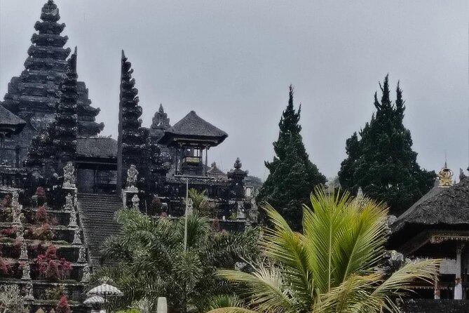The Fantastic East Of Bali Private Guided Tour - Exploring Kertha Gosa in Klungkung