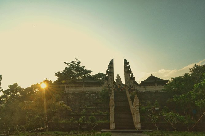 The Gates of Heaven Lempuyang Tours All Inclusive - Booking, weather, and cancellation details