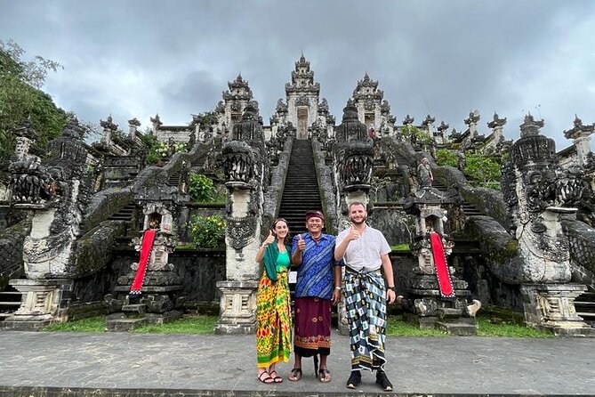 Tukad Cepung Besakih Lempuyang Temple Best of East Bali Tour - The guide makes or breaks the long driving day