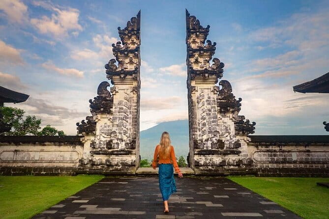 Ubud Full-Day Private Tour: Waterfall, Temple, Rice Terrace. - The practical side of a 10-hour private tour