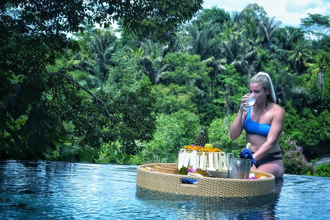 Ubud Monkey Forest Sanctuary Tours and Cretya - Tegenungan Waterfall: a strong opening stop