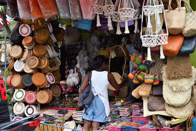 Ubud Village Sightseeing, Famous Paddy Field And Ubud Waterfall - Ubud Market and Palace: food, fabric and royal Bali