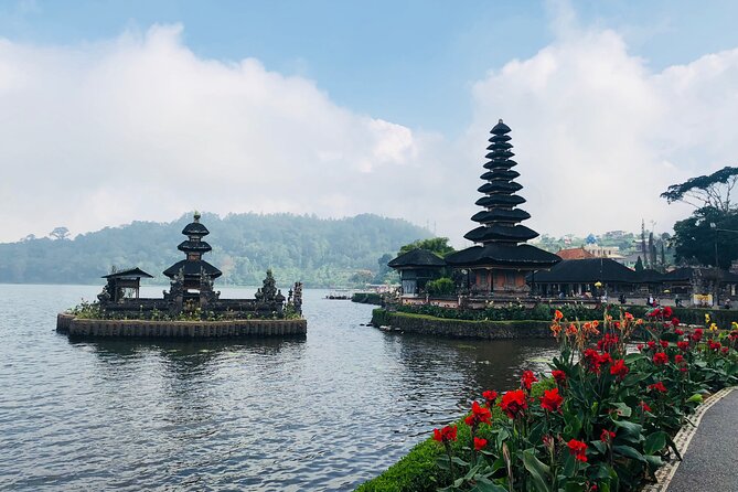 Ulun Danu Bratan Temple with Tanah Lot Sunset - Tanah Lot at sunset: the day’s big finish