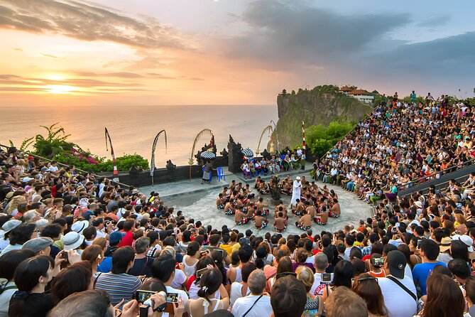 Uluwatu Sunset Trip with Kecak Dance Show and Jimbaran Dinner - Why this evening works so well