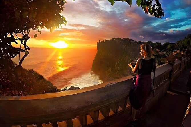 Uluwatu Sunset Trip with Kecak Dance Show and Jimbaran Dinner - The main weakness: southern Bali traffic