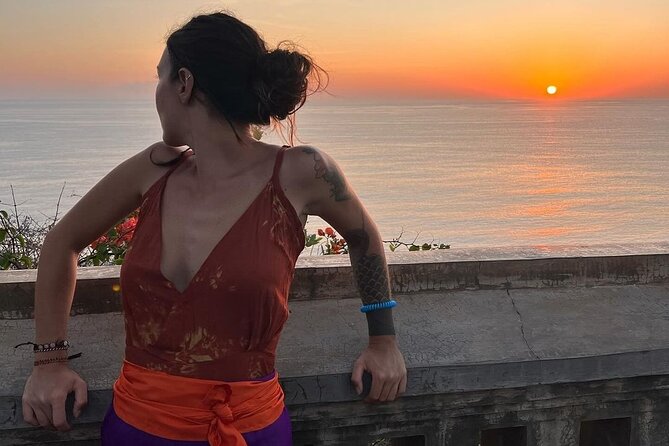 Uluwatu Temple Scenic Beaches and Fire Kecak Dance Tour - Suluban Beach: stairs, cliffs, and a more rugged shore