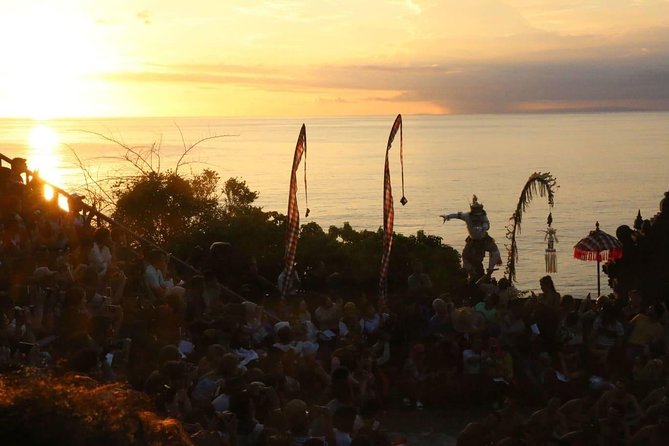 Uluwatu Temple Sunset and Kecak Fire Dance - The drive to Jimbaran Bay