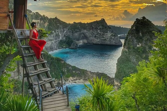 West And East Nusa Penida Tour,Depart From The Island of Bali - Lunch keeps the schedule moving