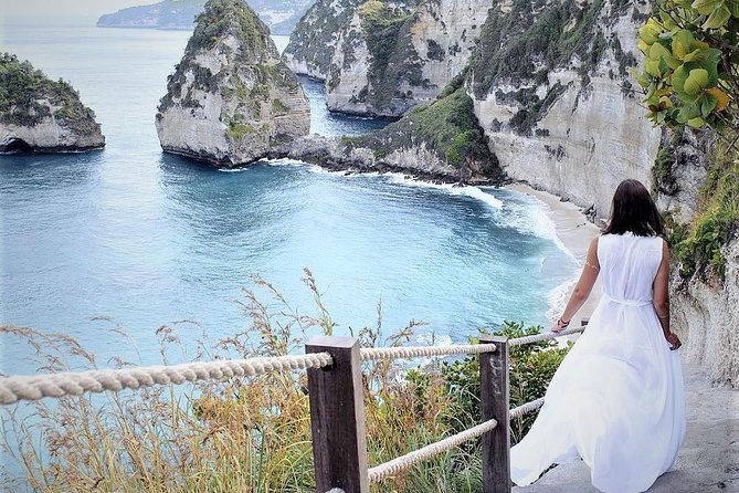 West And East Nusa Penida Tour,Depart From The Island of Bali - Rumah Pohon adds the island’s most playful photo stop